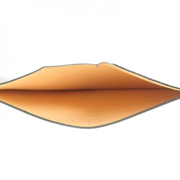 ❌❌ Louis Vuitton Infrarouge VIP Gift card holder wallet Red/Black Monogram LV - Picture 7 of 9